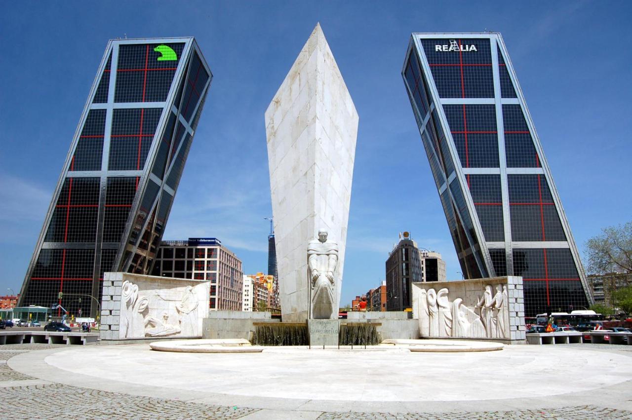 Adosado Cerca Plaza Castilla - Apartamento Cuzco Madrid Eksteriør bilde