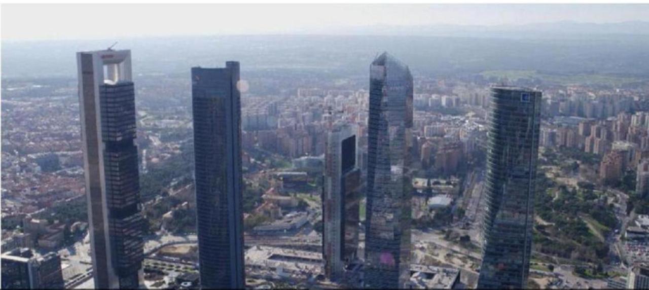 Adosado Cerca Plaza Castilla - Apartamento Cuzco Madrid Eksteriør bilde